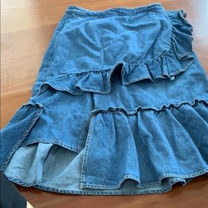 Denim ruffle skirt